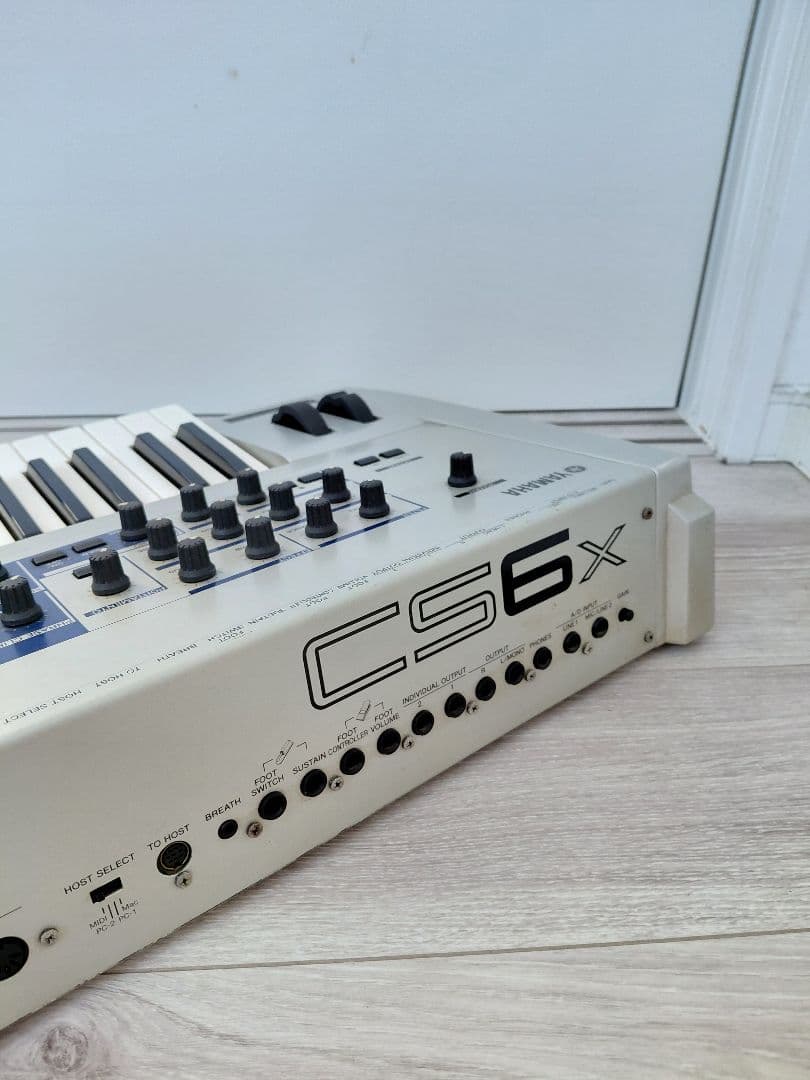 YAMAHA CS6X 61鍵盤　シンセサイザー