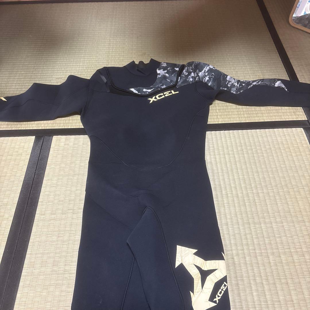 XCEL ウェットスーツ 膝パッド付き