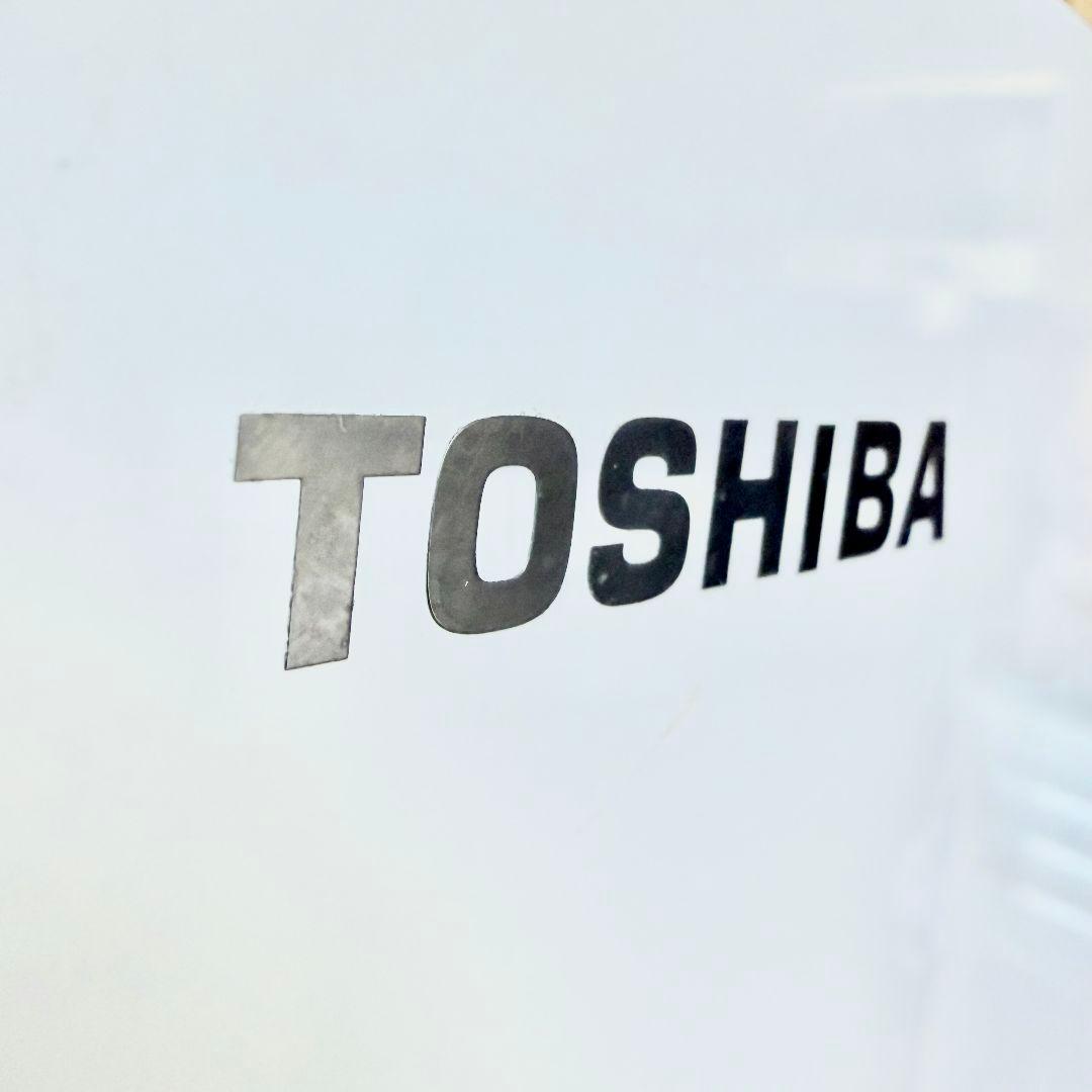 配送設置無料！純正東芝ホワイト・大容量フラットスリム2ドア冷蔵庫！完動超美品！