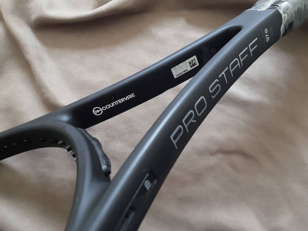 ラケット(硬式用) Pro Staff V12 G3
