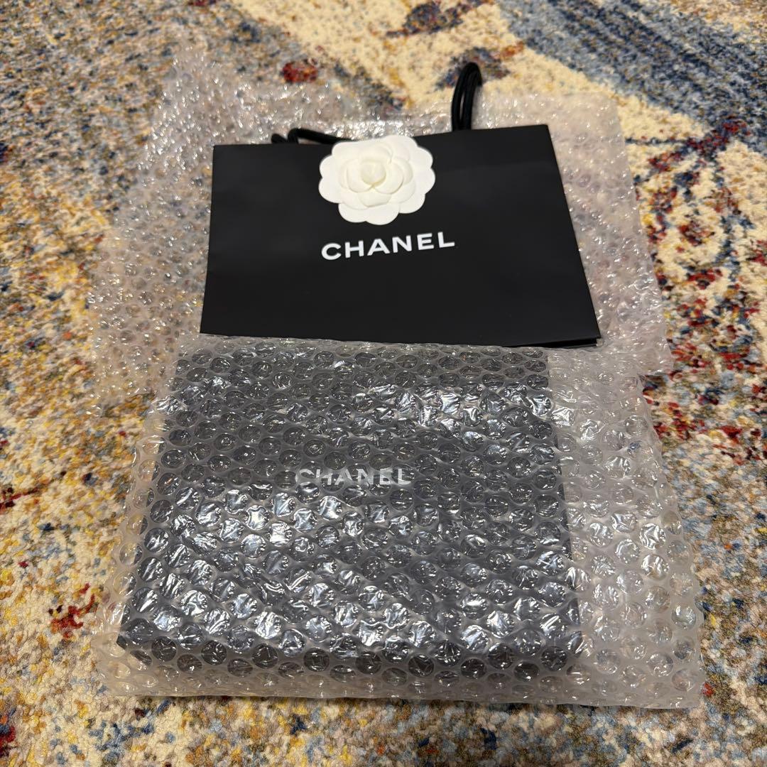 CHANNEL ボーイシャネル　三つ折り財布