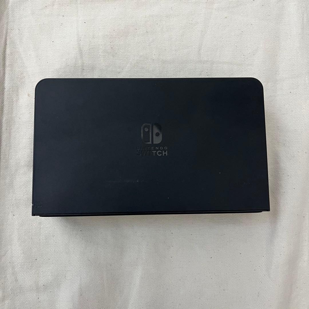 Switch 動作確認済Joy-Con充電器 3COINSコントローラー ケース