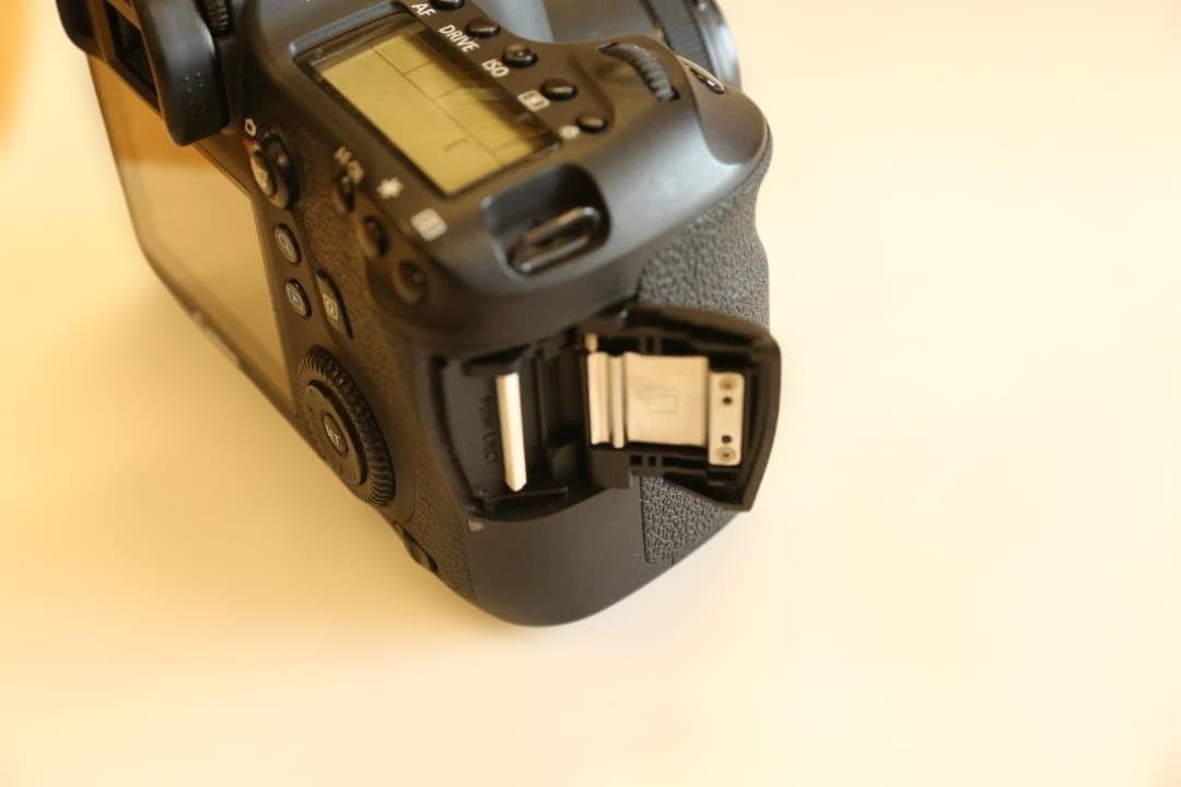 EOS 6DとEF 50ｍｍ F1.8 STMのセット
