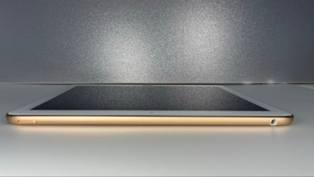 【中古】iPad Air2 Wi-Fi 64GB ゴールド A1566