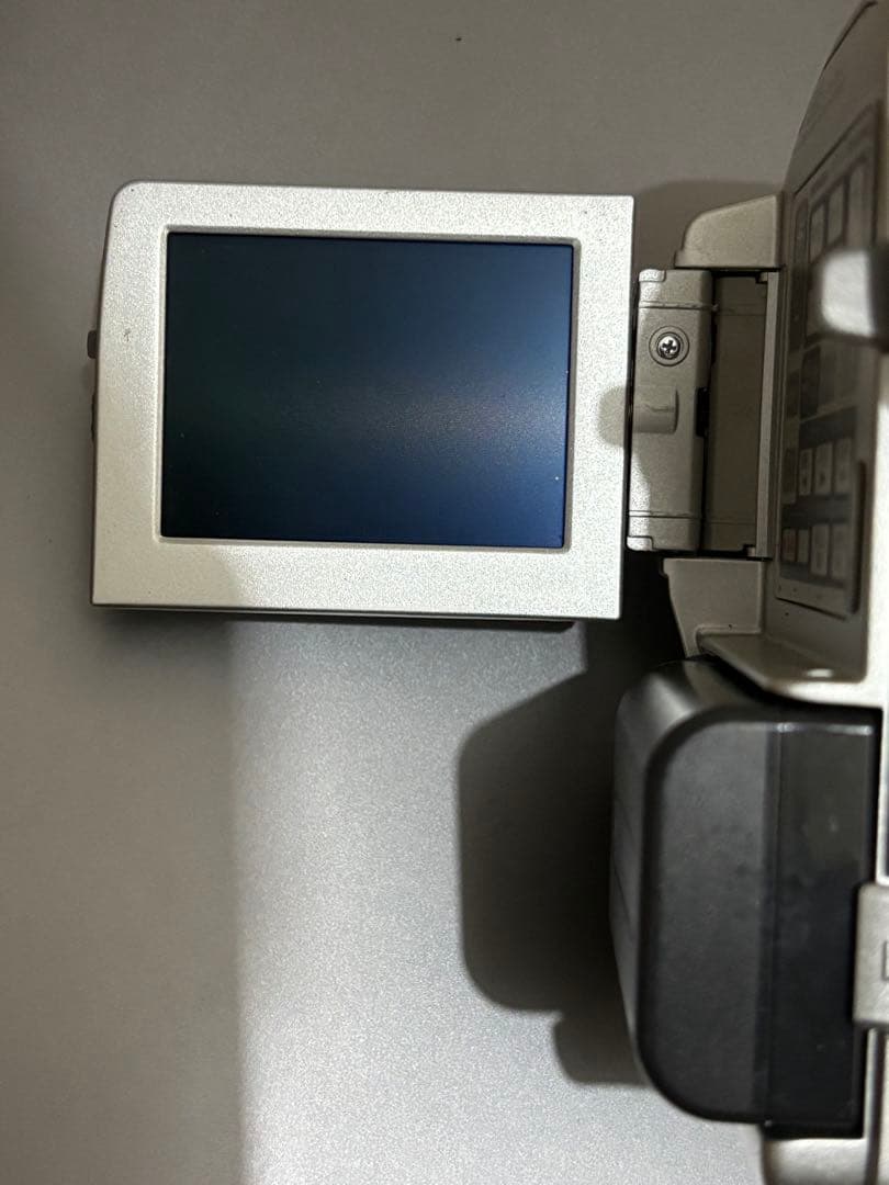 ソニー デジタルビデオカメラ　SONY DCR-PC110