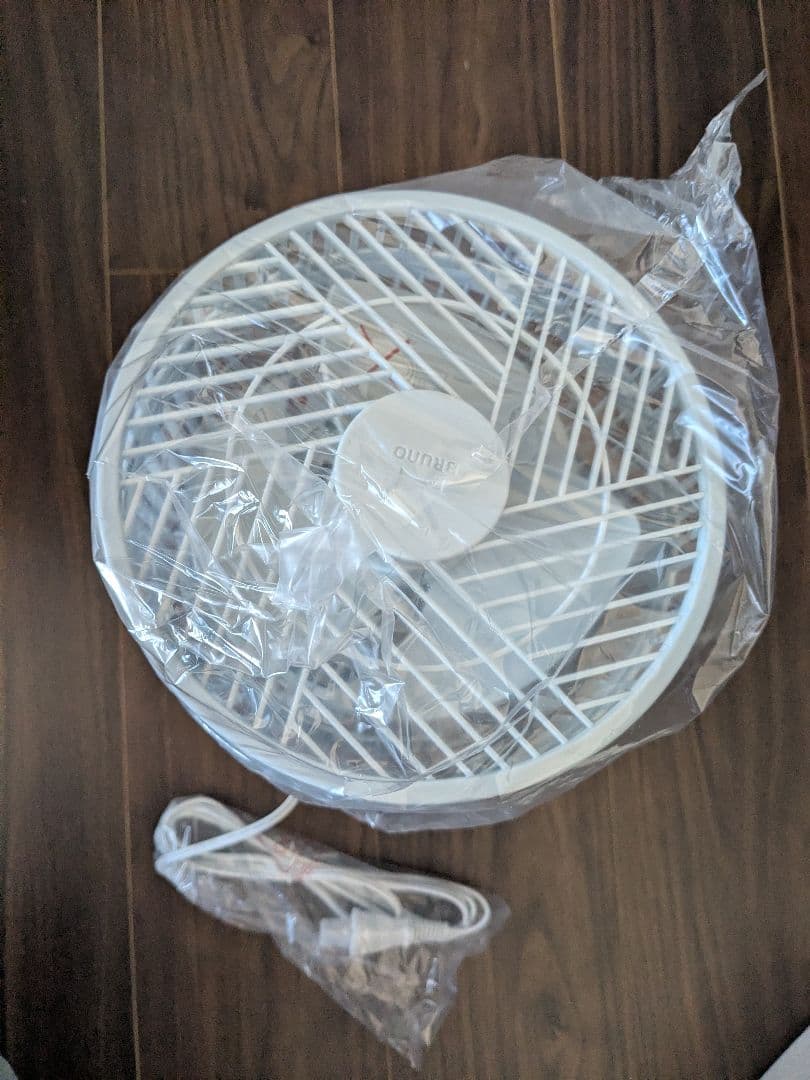 新品・未開封　BRUNO　全方位サーキュレーター