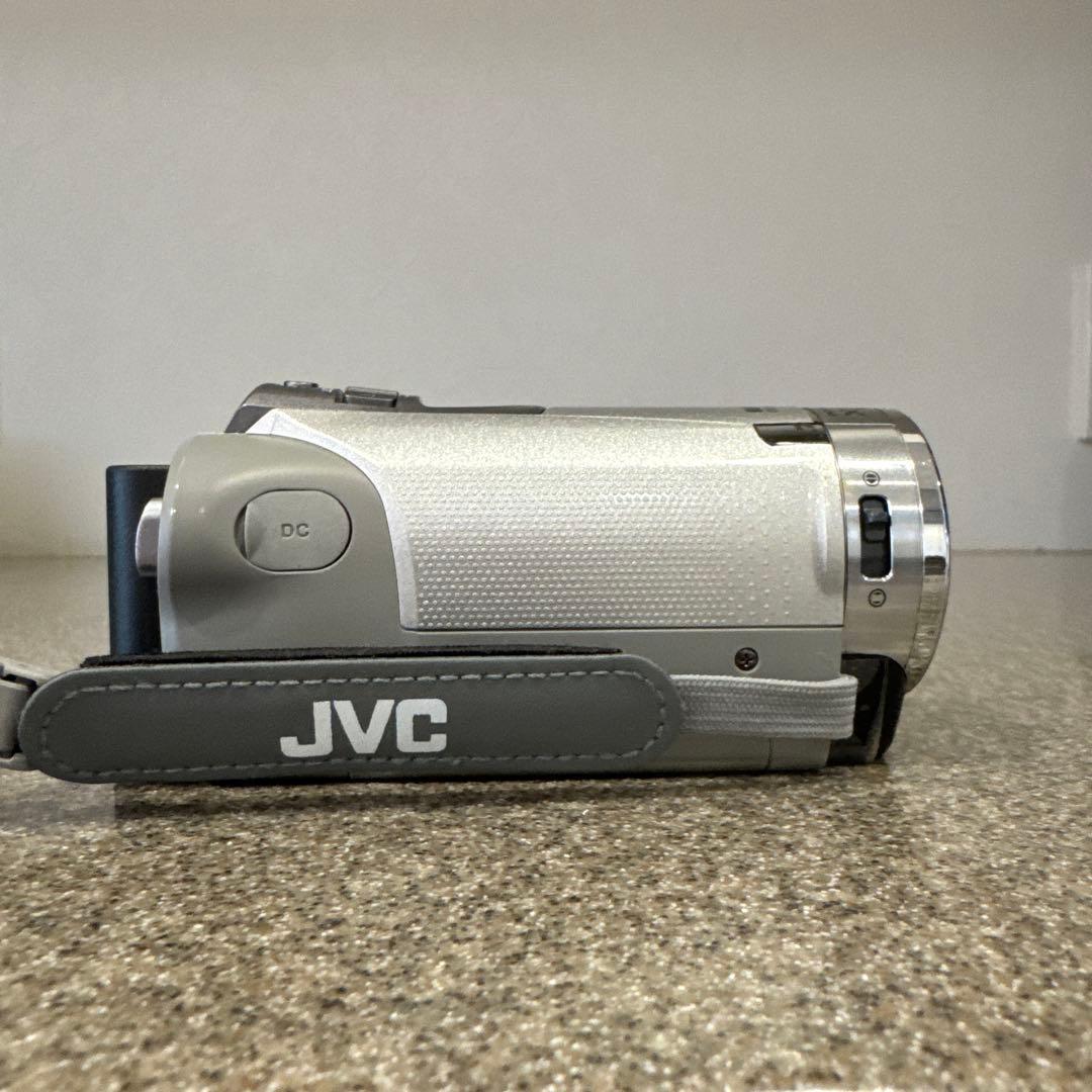 jvc ケンウッド　ハイビジョンメモリームービー　GZ-HM133-S 可動品