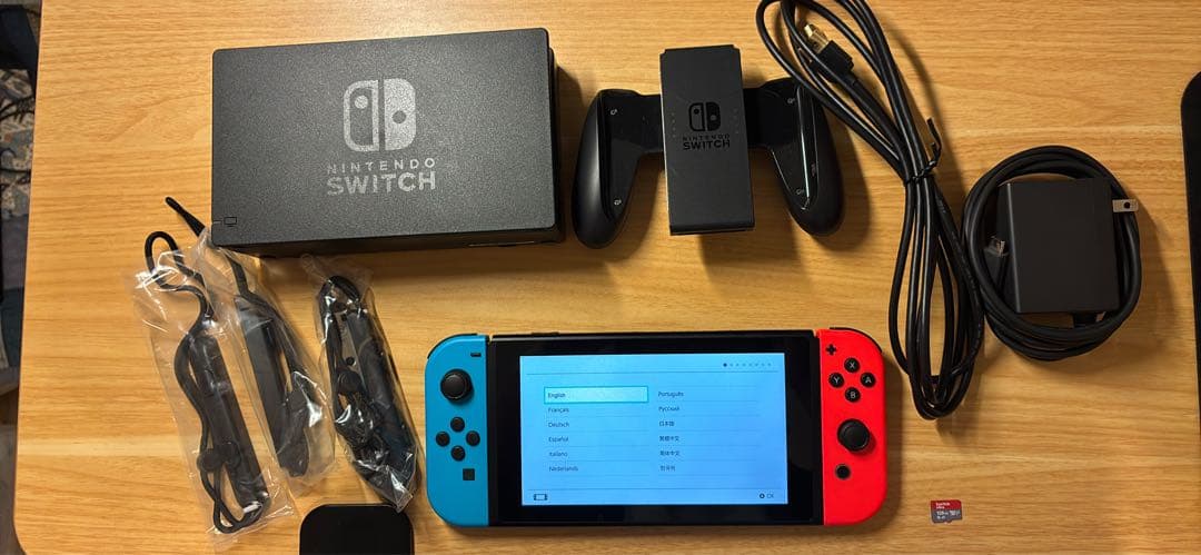 Nintendo Switch本体 + Proコンセット128GBSDカード付き