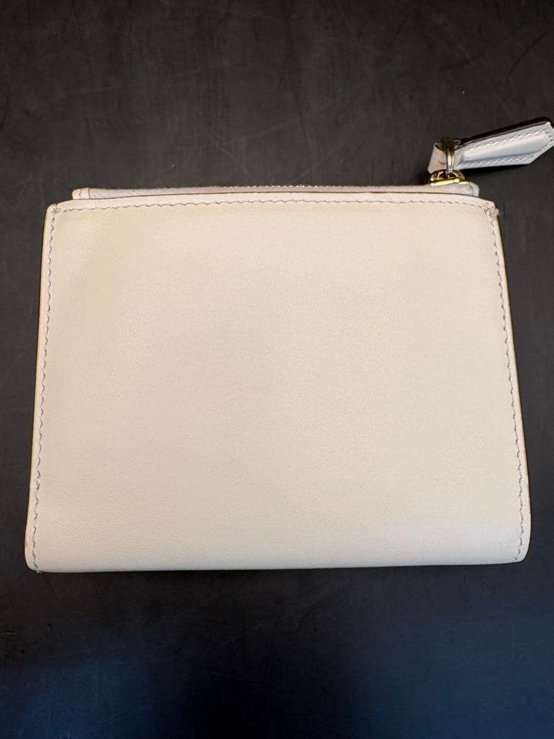 FENDI レザー二つ折り財布