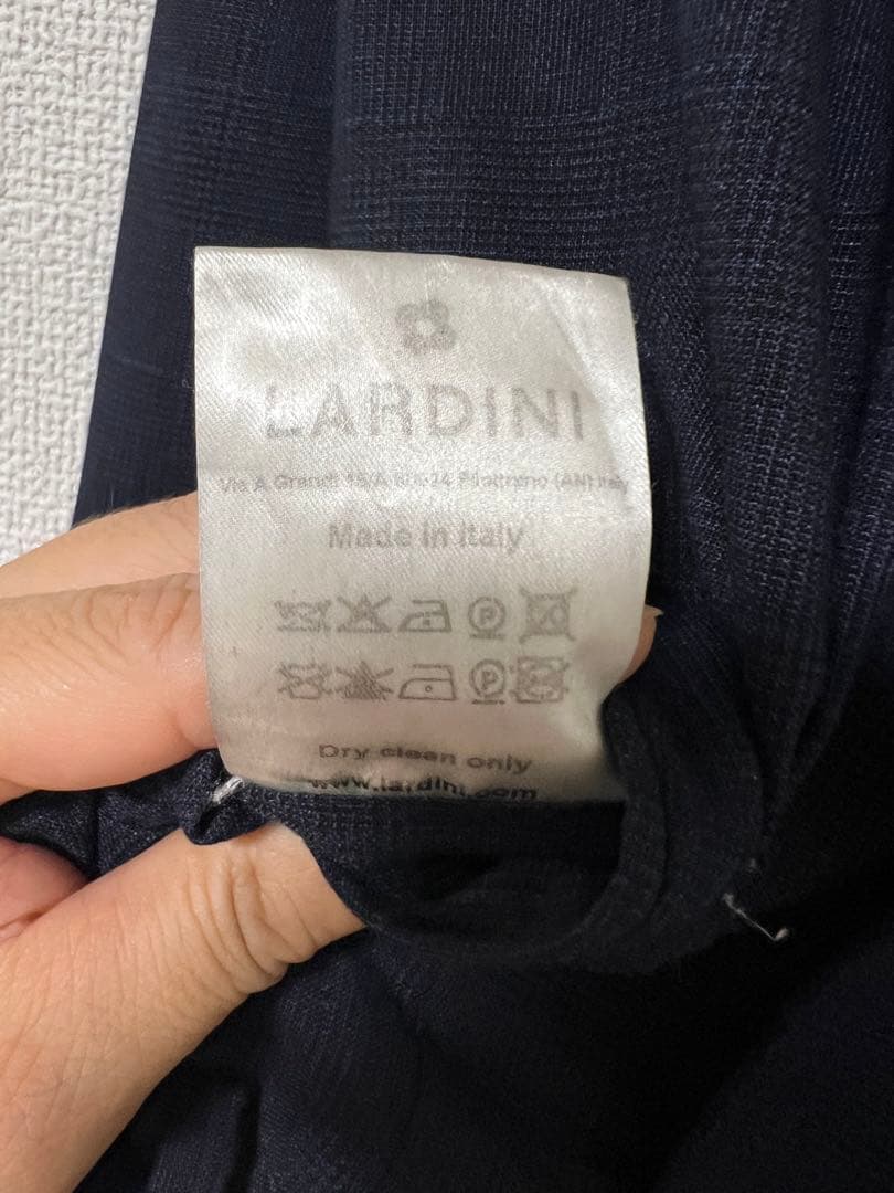 LARDINI ネイビー スーツ