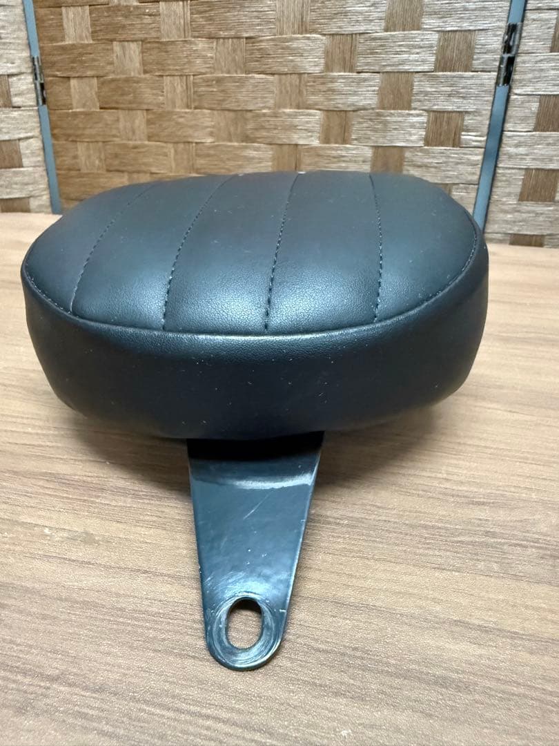 ピリオンシート　パッセンジャー　ソフテイル　FXBB FXBBS FXST m8
