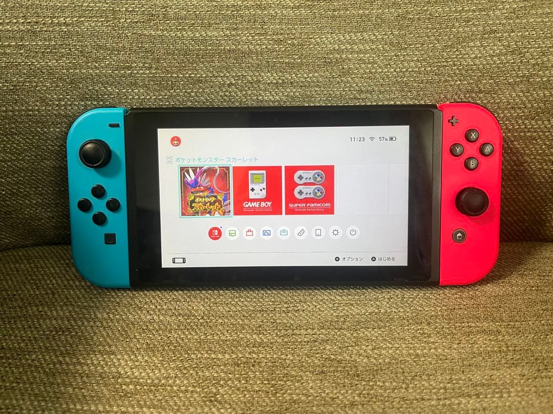 Nintendo Switch 本体 Joy-Conグリップ付き