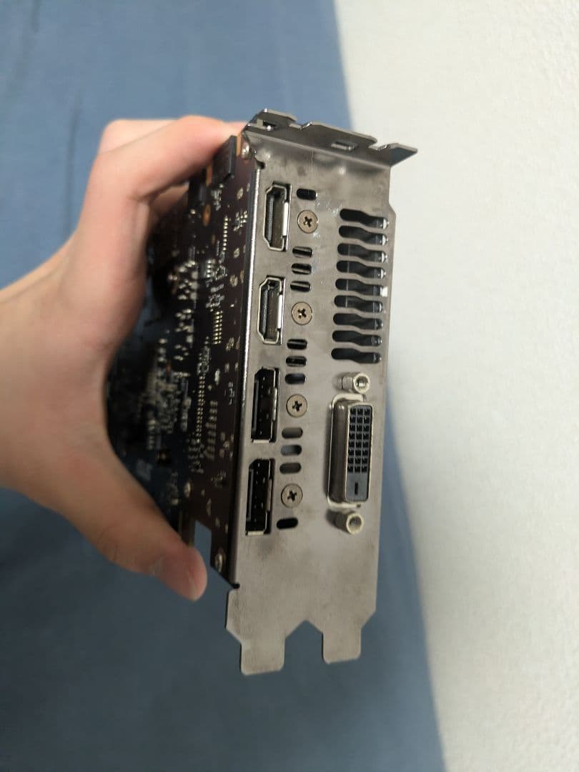 グラフィックボード・グラボ・ビデオカード ASUS GTX1070Ti