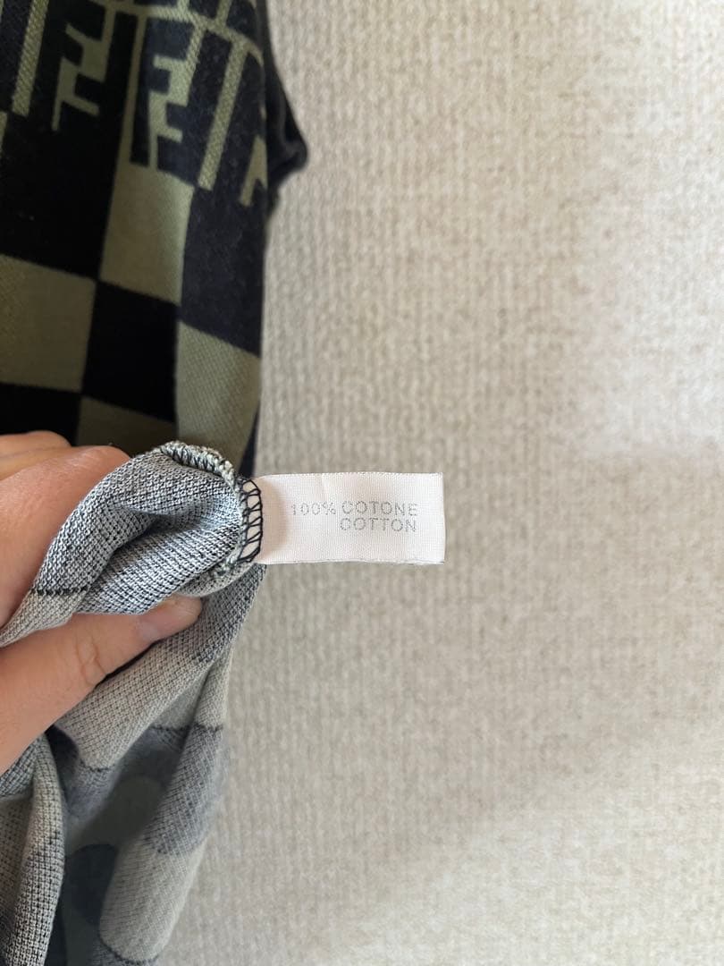 FENDI ノースリーブポロシャツ イタリア製