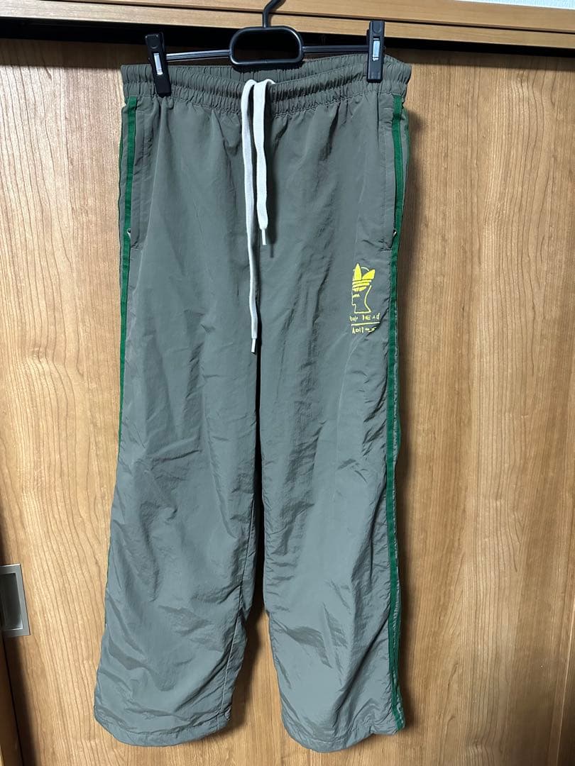 adidas originals ×ブレインデッド　トラックパンツ