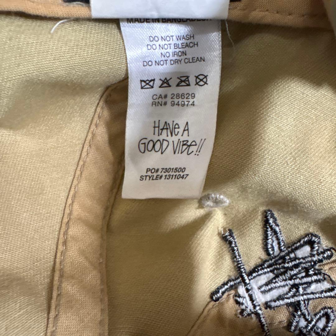 Stussy ベージュ ブラック キャップ