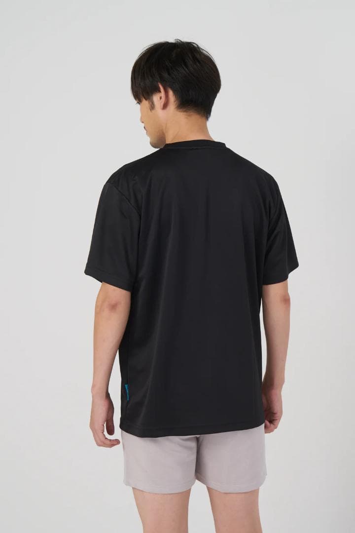 【新品未使用】RELIVE　リライブ　Tシャツ M 2枚 黒 & 白