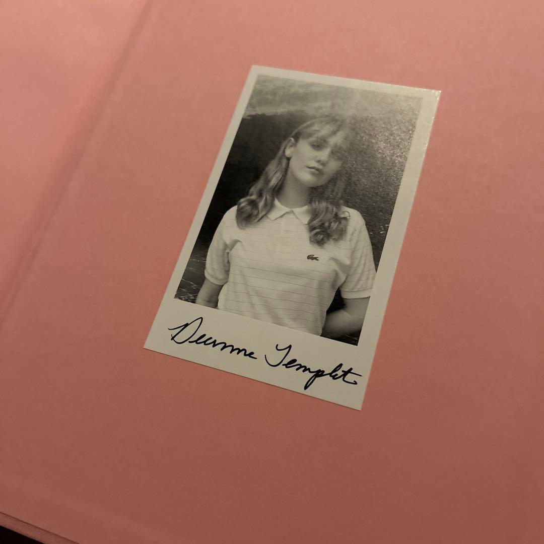 アート・デザイン・音楽 WHAT SHE SAID Deanna Templeton
