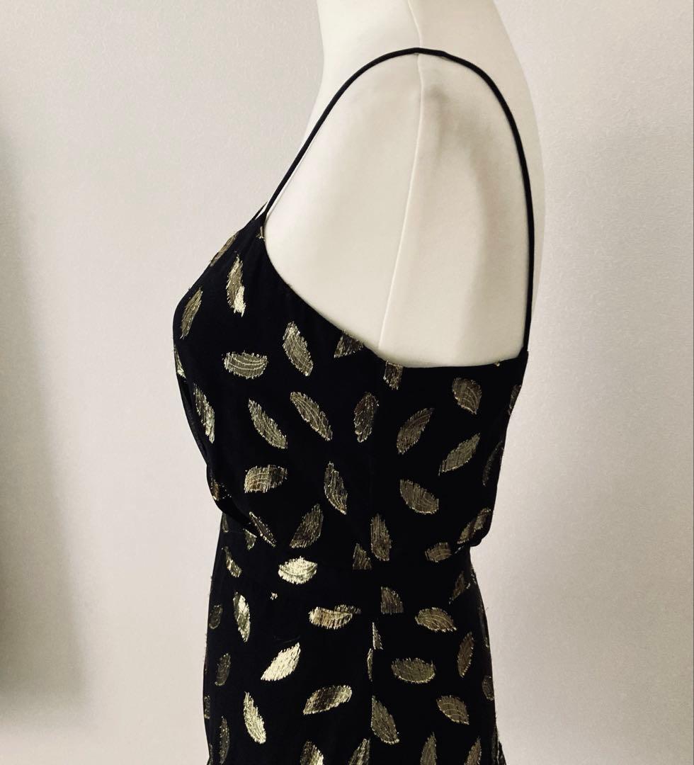 美品　2 Diane Von Furstenberg ゴールド刺繍　ブラック　M
