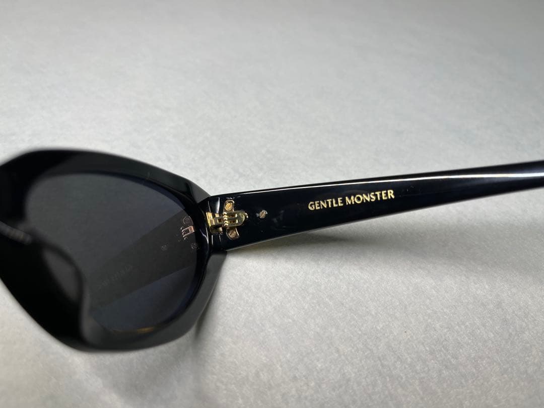 【美品】Gentle Monster DUNS ブラック サングラス
