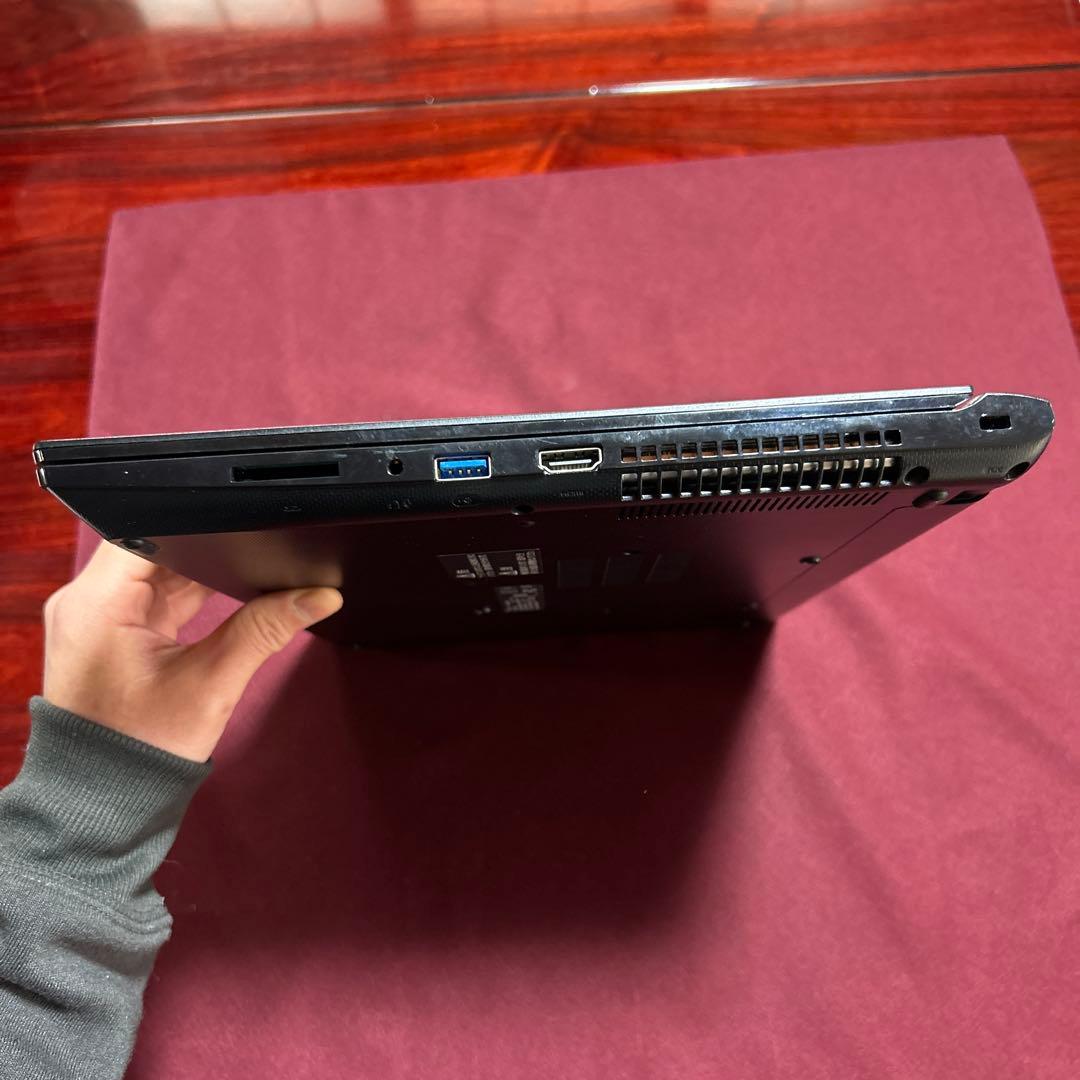 東芝　ノートパソコン　dynabook B24/23TB Windows10