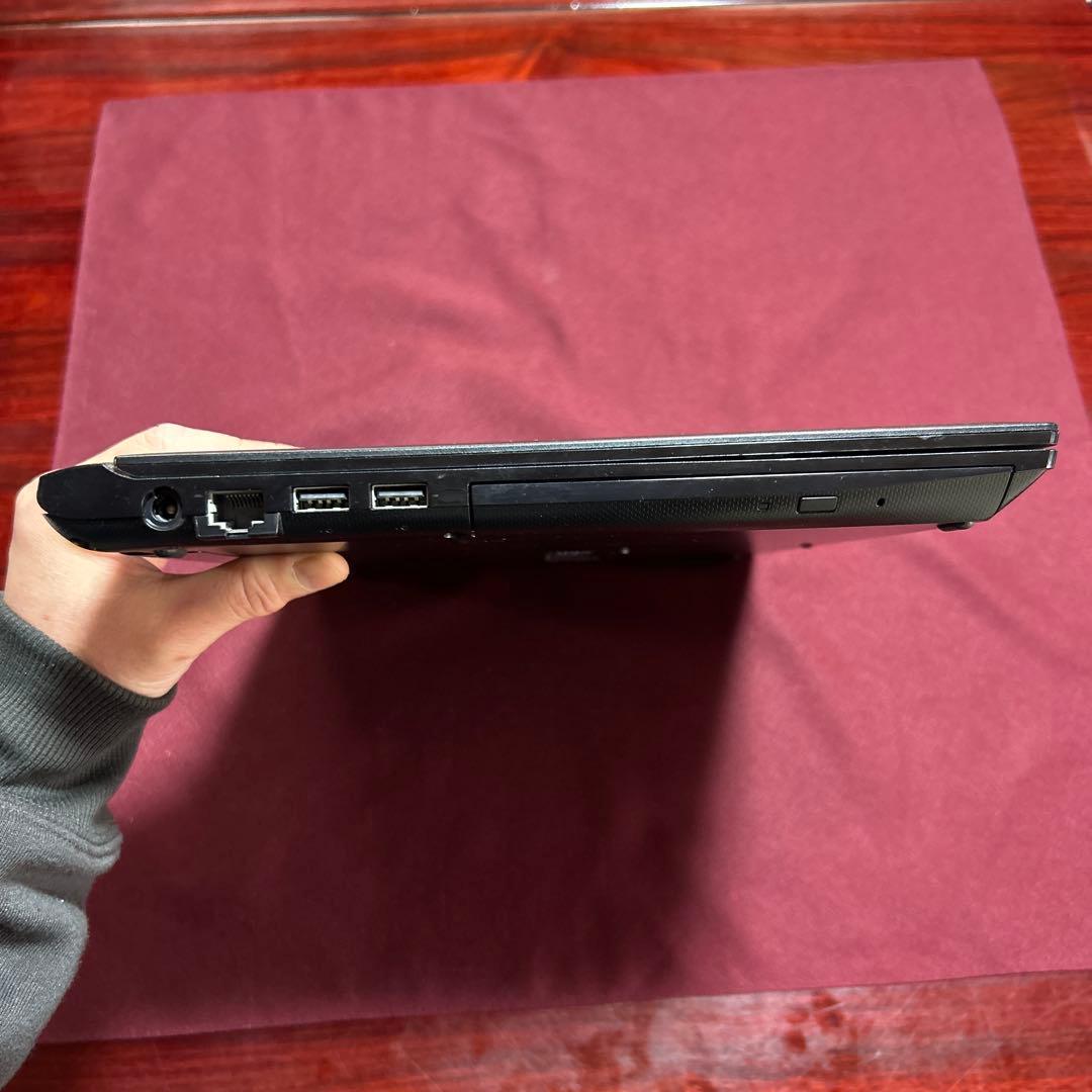 東芝　ノートパソコン　dynabook B24/23TB Windows10