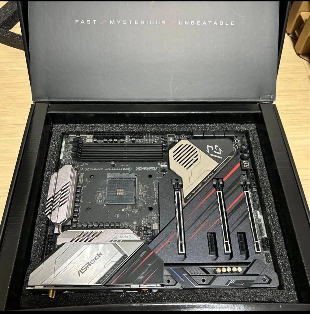 マザーボード