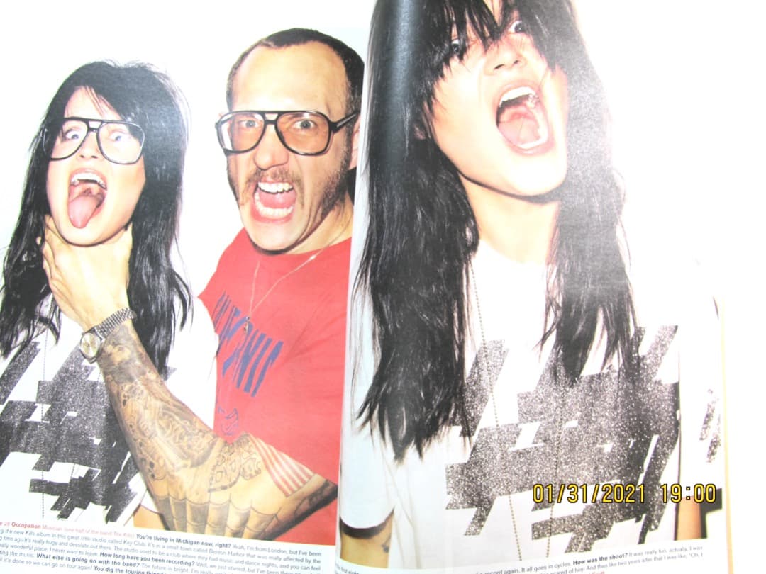 ユニクロ カタログ テリー リチャードソン terry richardson