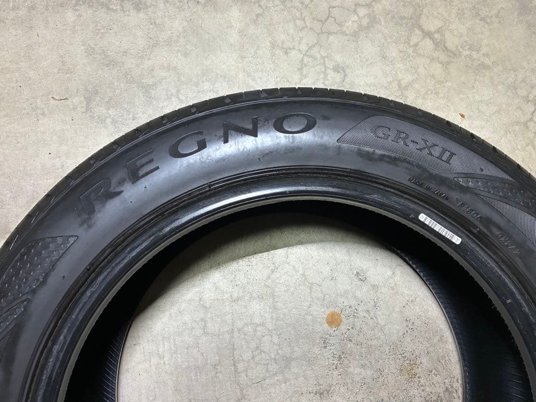 送料無料　215/55R17 ブリヂストン　レグノ　GR-XII 4本セット