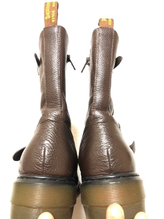 ドクターマーチン Dr.Martens カリン KARIN エンジニアブーツ