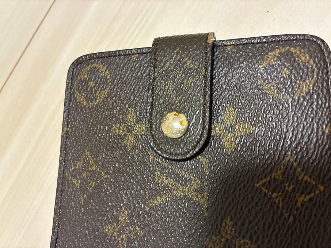 値下げしました！ルイ・ヴィトン 二つ折り財布 ダークブラウン