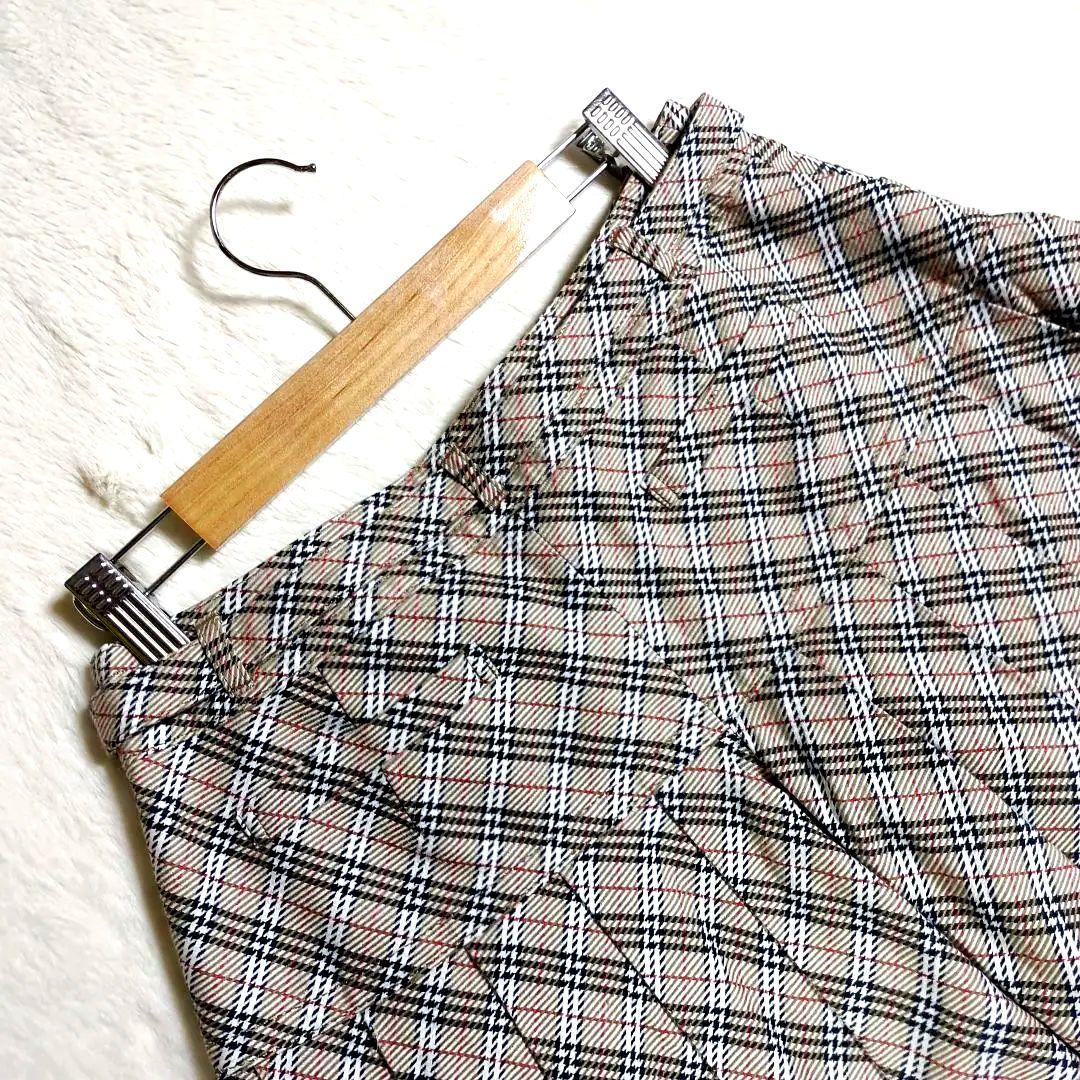新品同様✨️BURBERRY♡ノバチェック♡プリーツキュロット♡ロゴ刺繍♡36