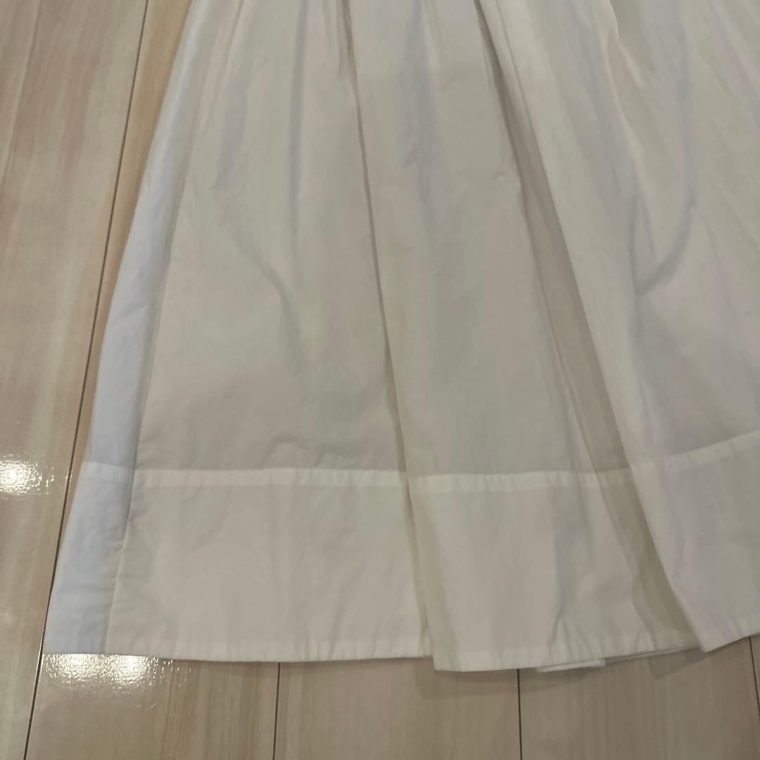 北欧暮らしの道具店　 凛とした大人のための白スカート