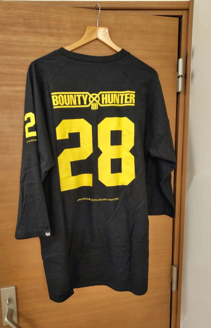 Bounty Hunter ラグランTシャツ ブラック×イエロー