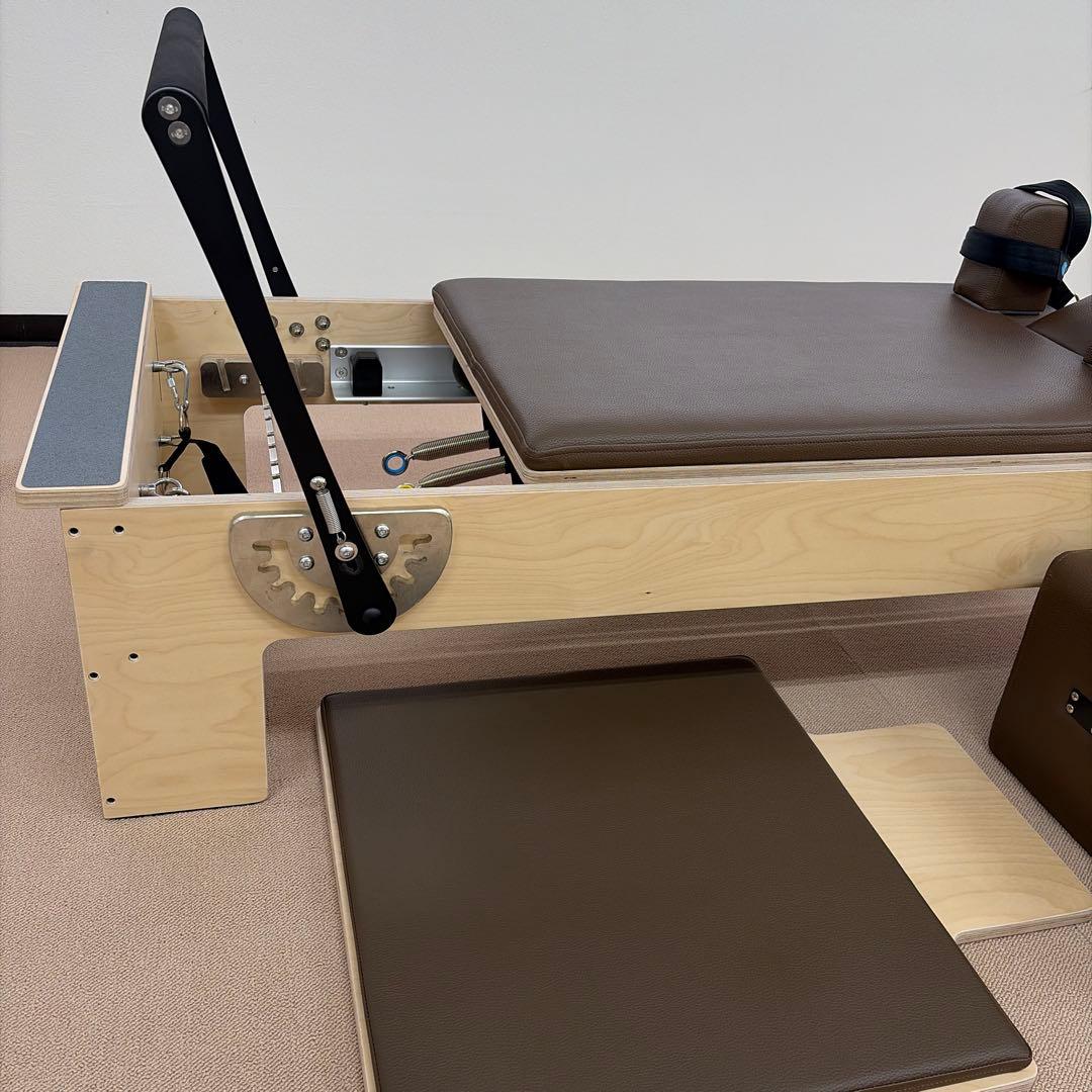 motioncare PILATES ピラティスリフォーマー