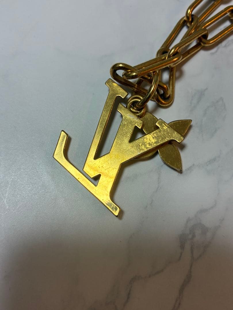 Louis Vuitton ゴールド チェーンネックレス