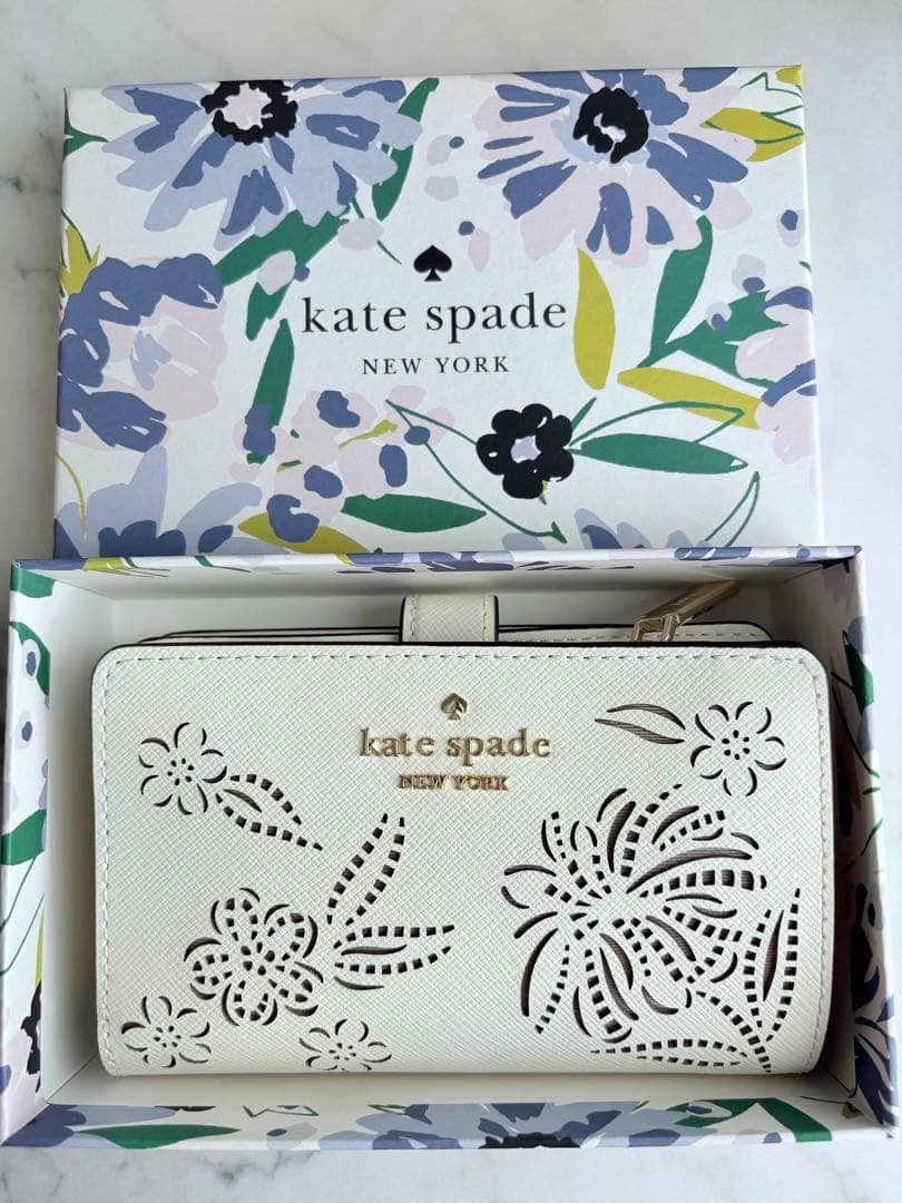 kate spade 二つ折り財布 花柄