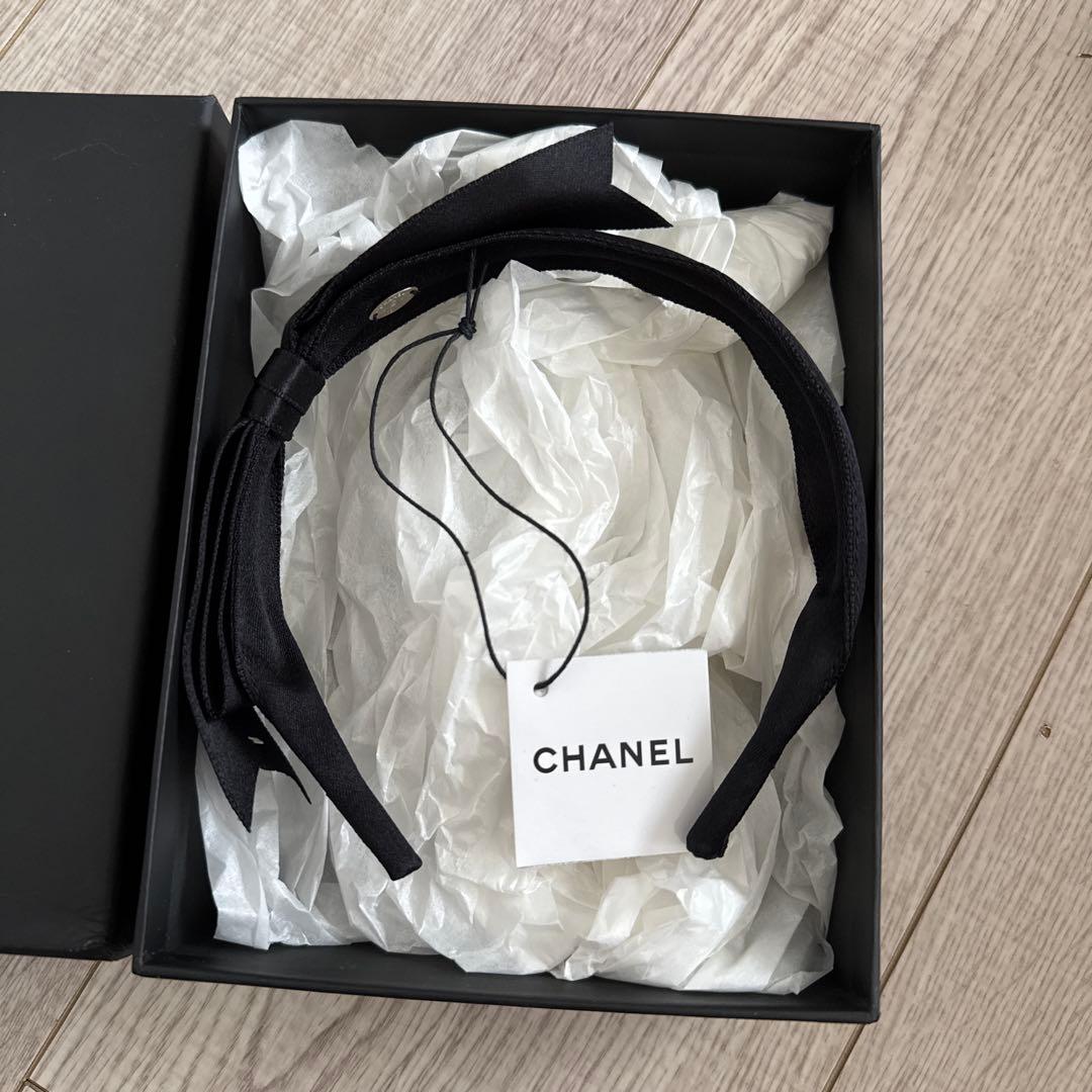 シャネルCHANEL シルクリボンカチューシャ新品未使用
