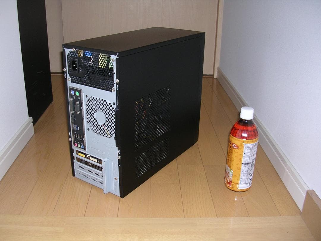 【美品、軽ゲーム＆8800円可】ミニタワー i3-6100/8GB/GTXグラボ
