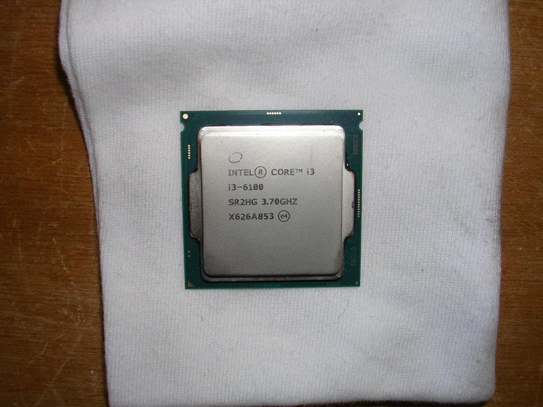 【美品、軽ゲーム＆8800円可】ミニタワー i3-6100/8GB/GTXグラボ