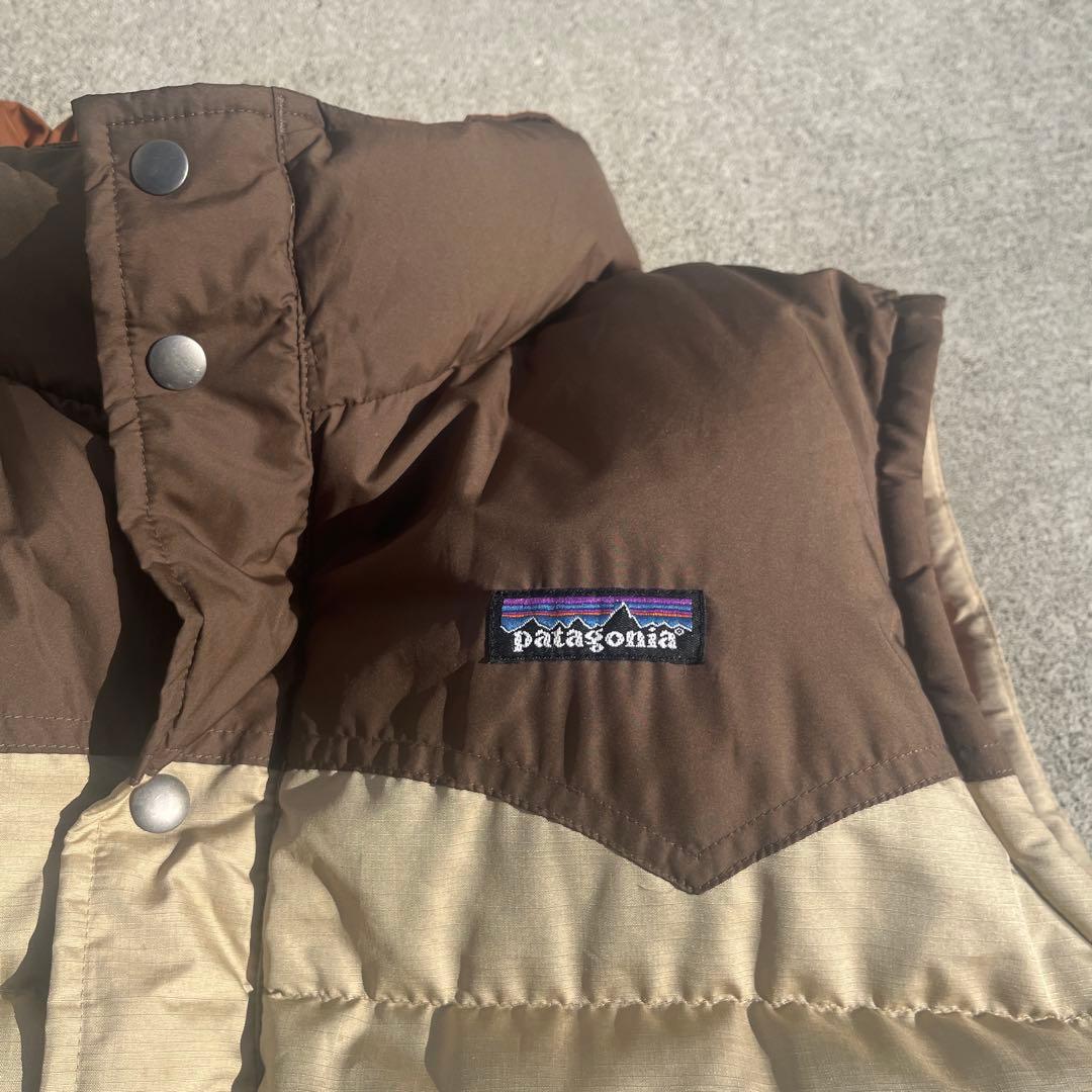 と*ん様 Patagonia ダウンベスト メンズL ベージュ×ブラウン パタゴ