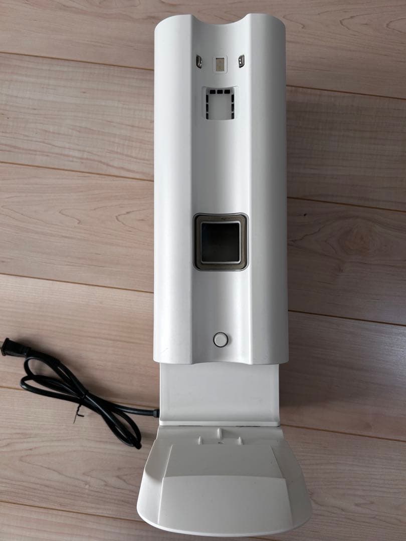 Panasonic コードレス掃除機　2022年製(純正紙パック12枚付き)