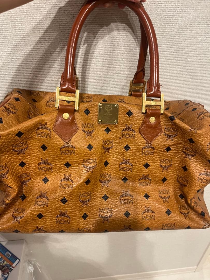 【MCM】人気 ヴィセトス柄 ボストンバッグ キャメル ゴールド金具