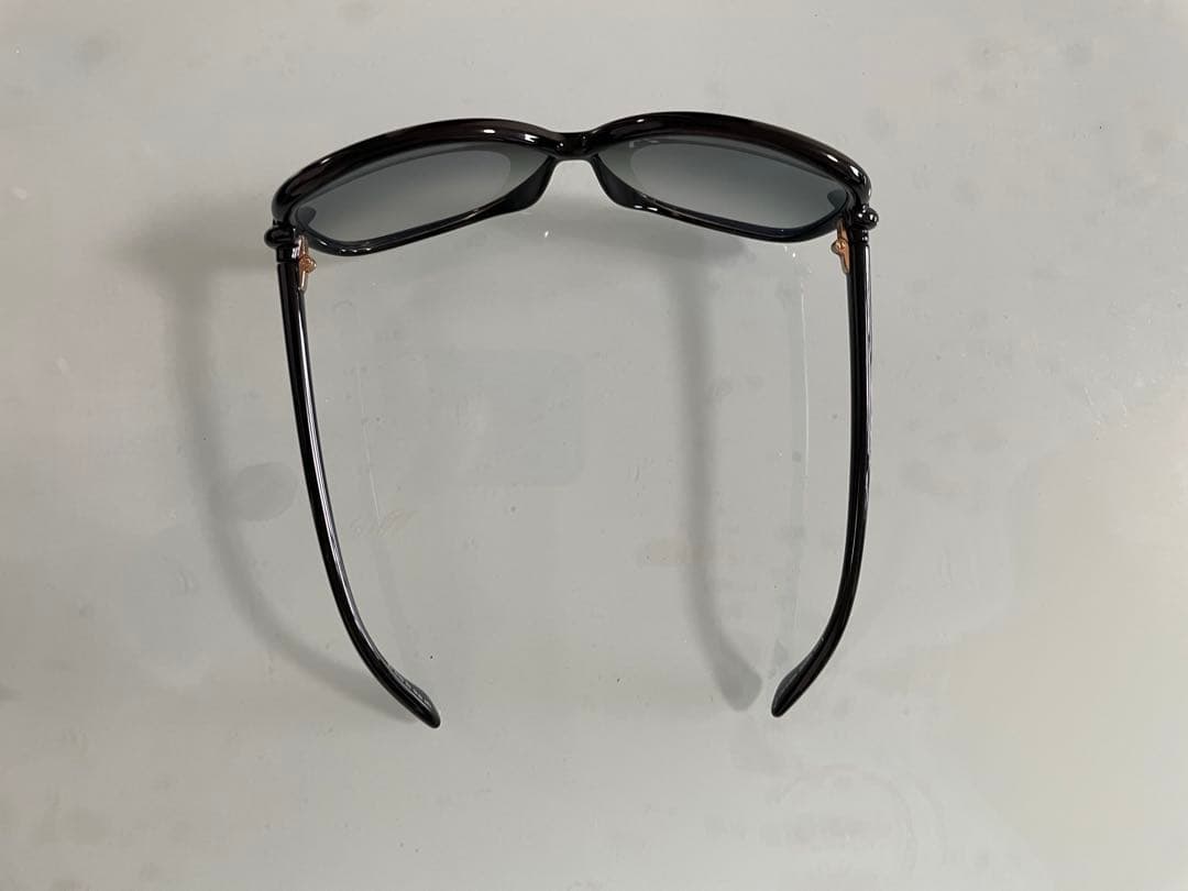 トムフォード　サングラス　ブラック　TOMFORD