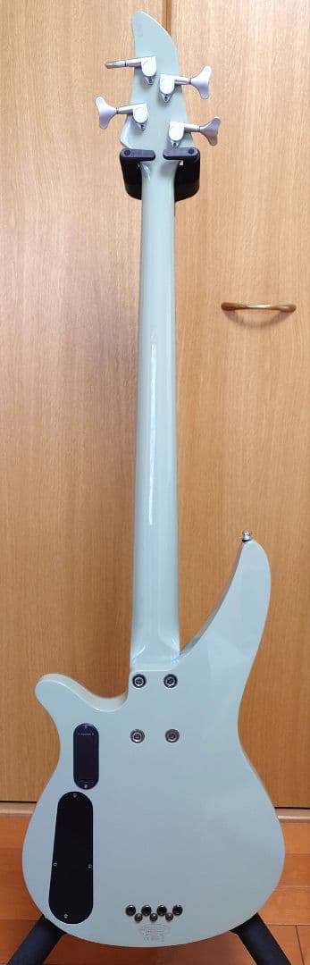 YAMAHA RBX4A2（ホワイト/エアクラフト・グレイ）