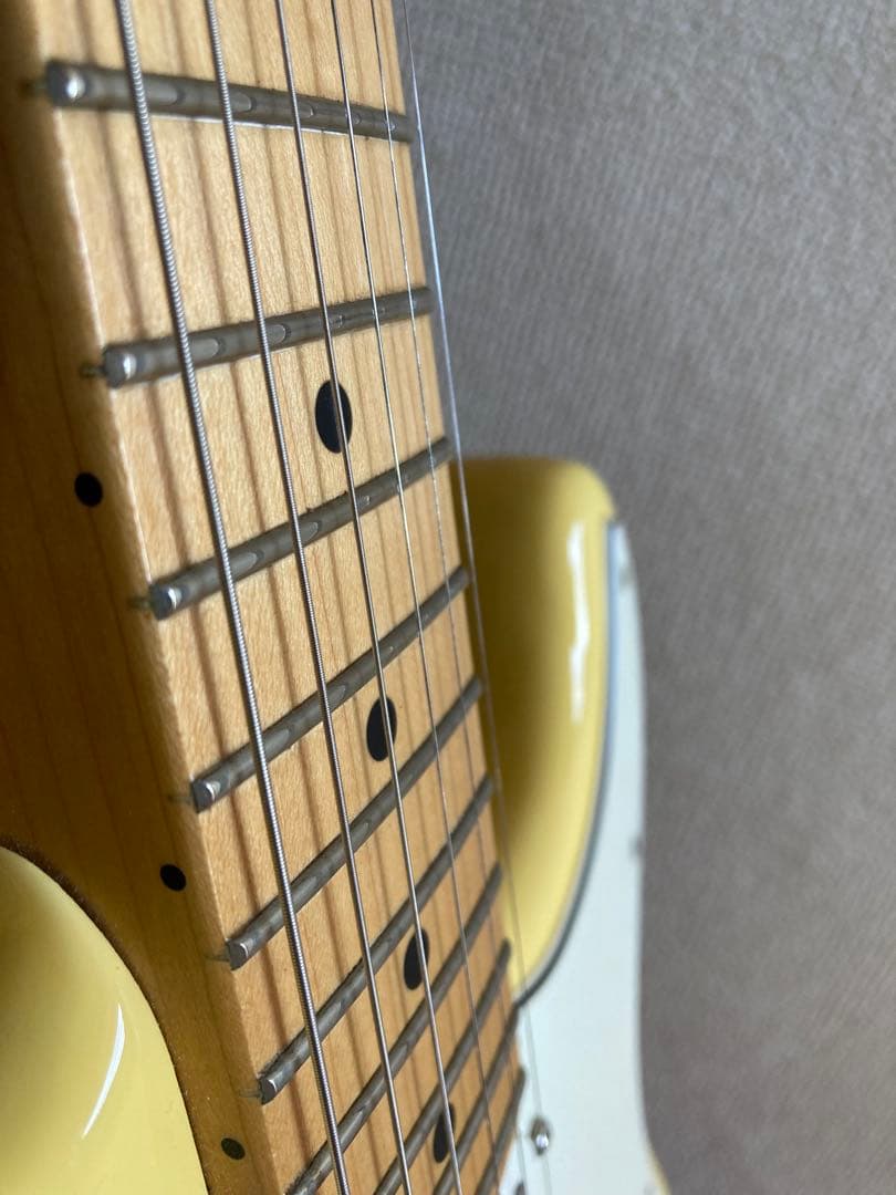 ギター Fender Mexico Stratocaster buttercream