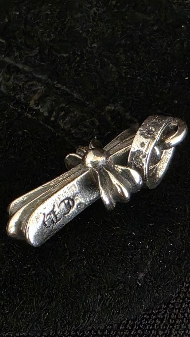 【新品未使用】CHROME HEARTS ベイビーファット クロス チャーム