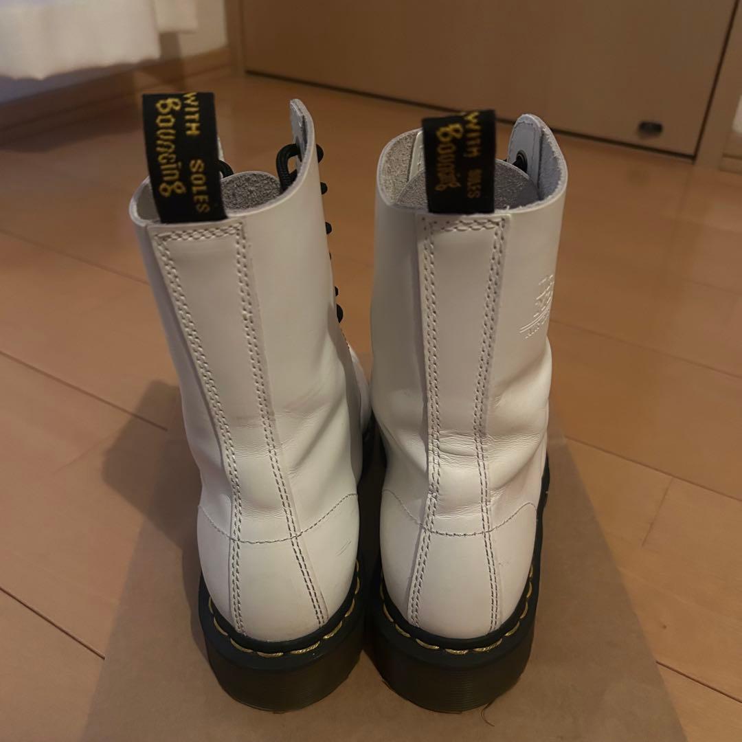 Dr.Martens ドクターマーチン 10ホールブーツ ホワイト