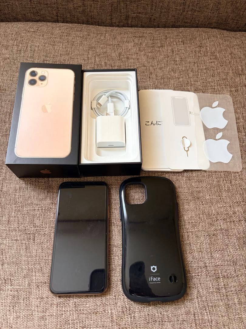 iPhone11Pro 256GB ゴールド simフリー 付属品あり