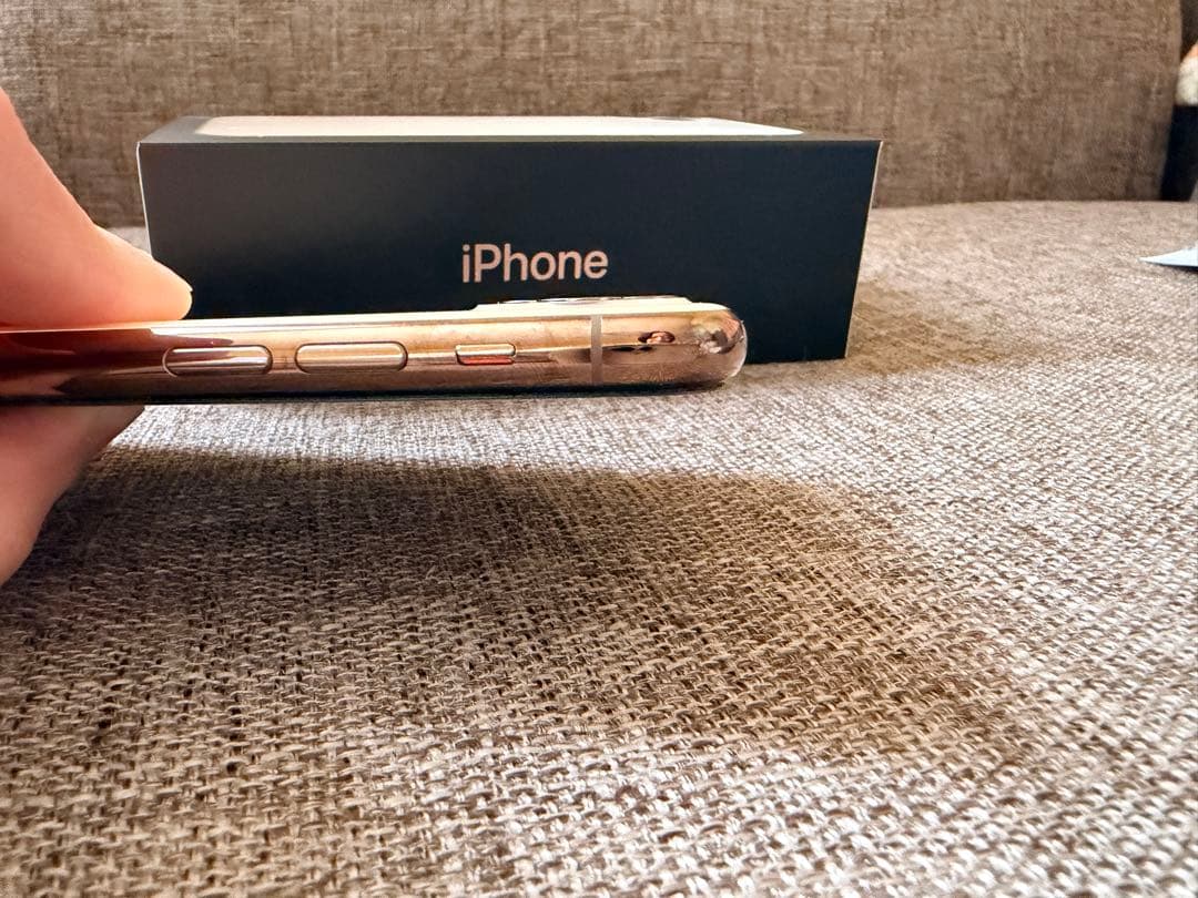 iPhone11Pro 256GB ゴールド simフリー 付属品あり
